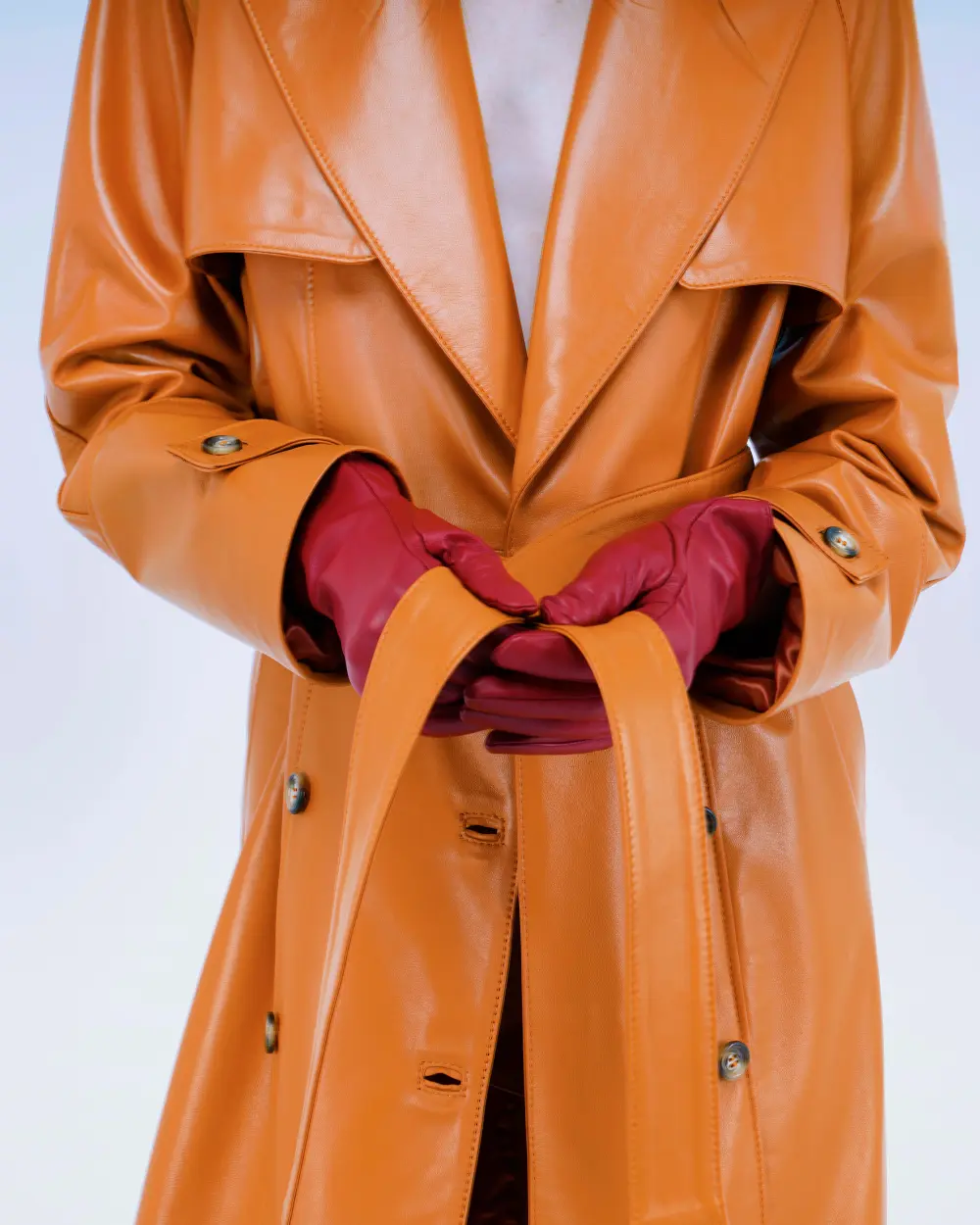 TRENCH IN VERA PELLE