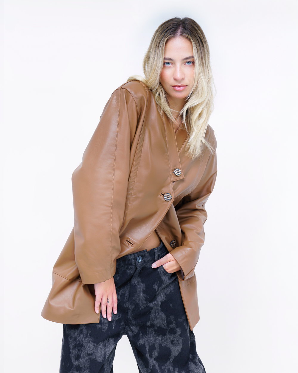 BLAZER CUTS IN VERA PELLE