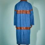 TRENCH CON INSERTI IN PELLE