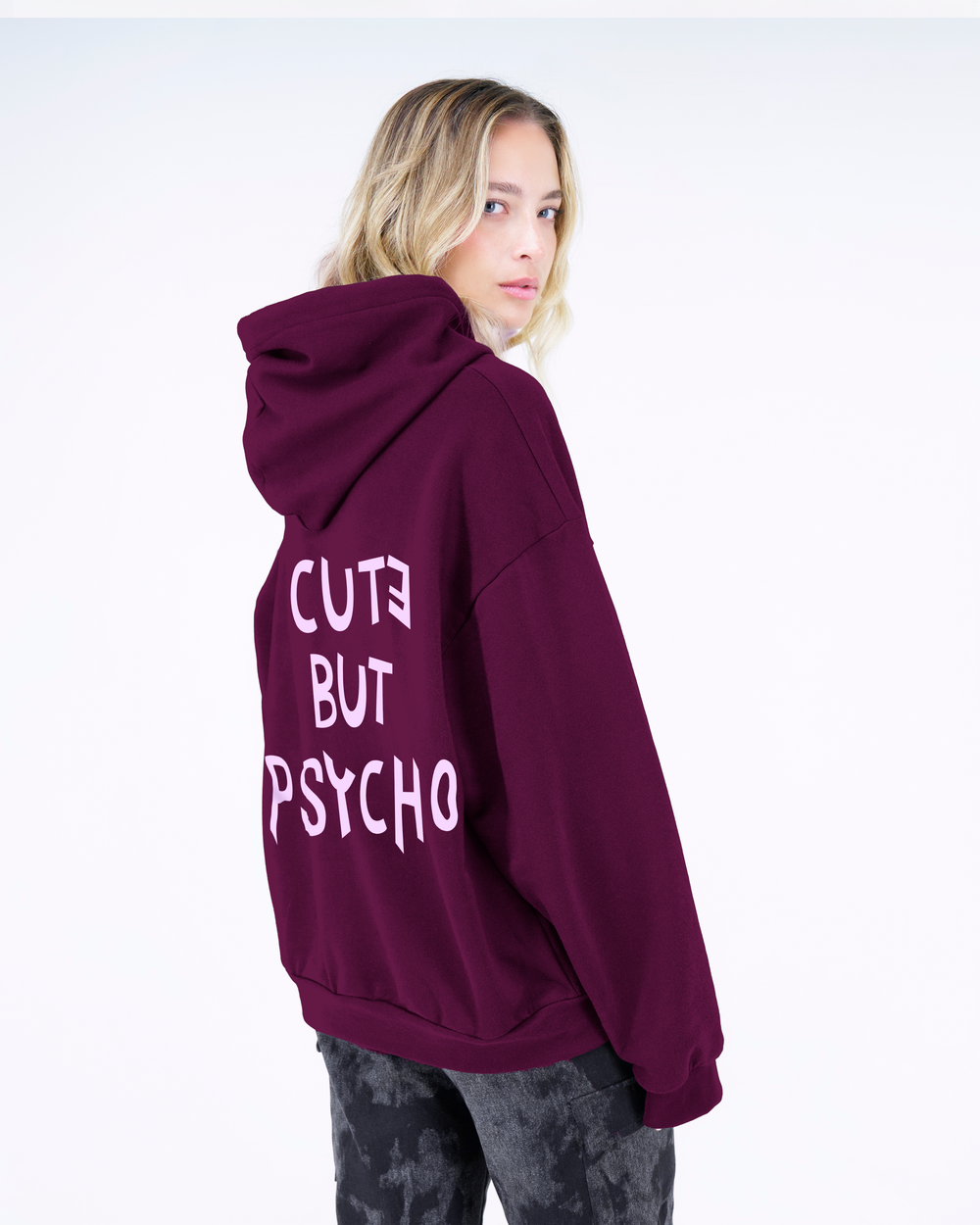 FELPA CUTE BUT PSYCHO