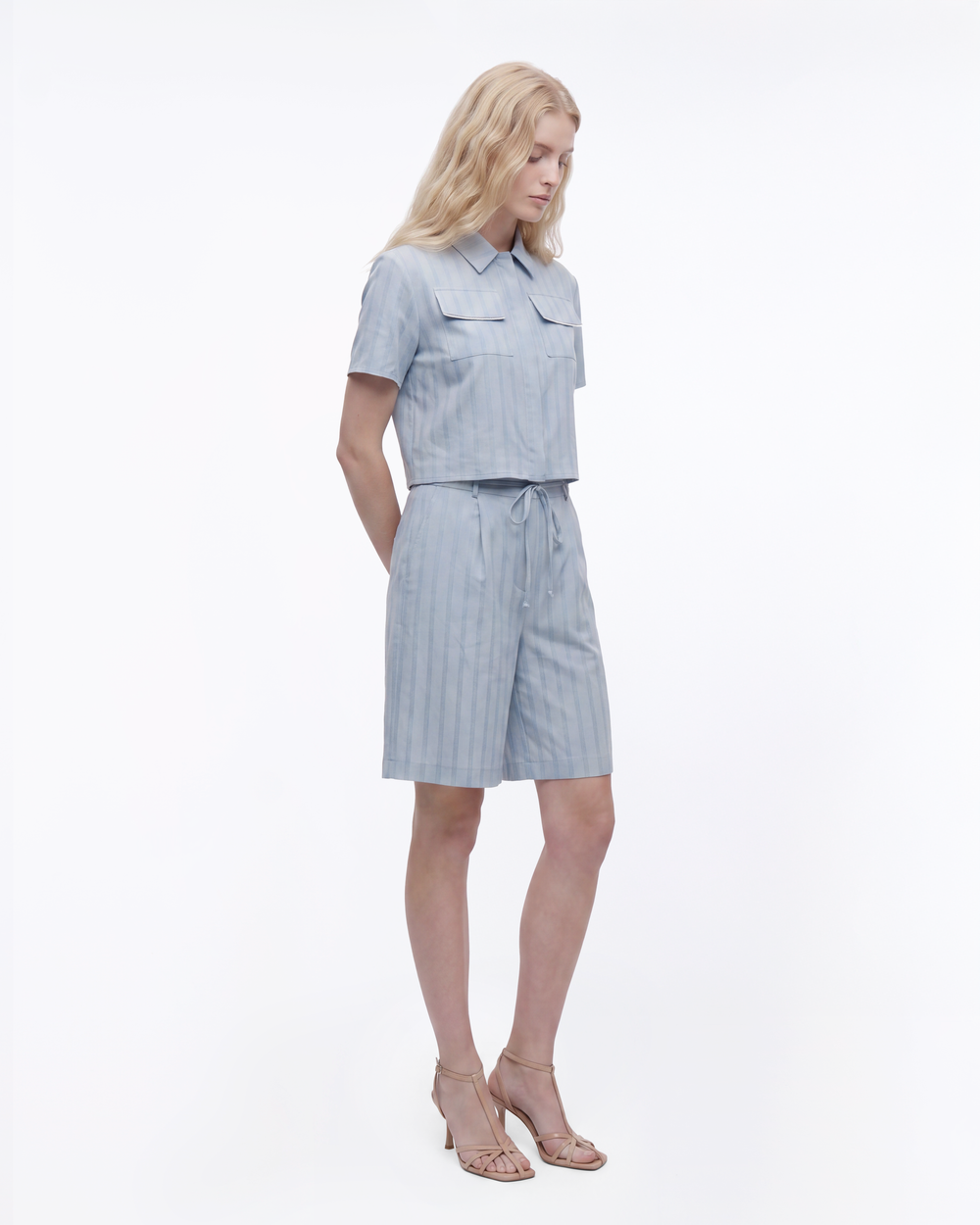 SHORT COMFY