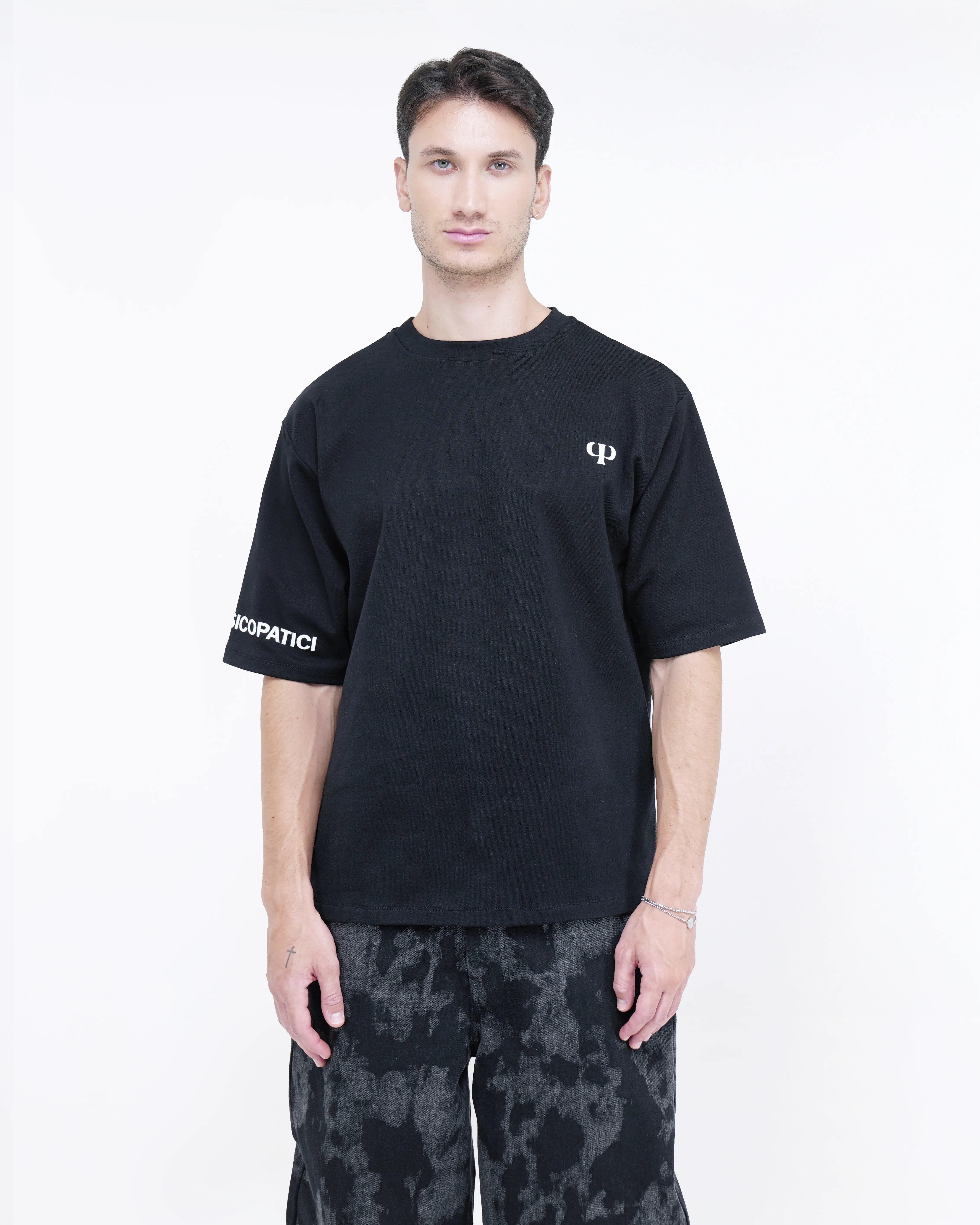 T-SHIRT LOGO
